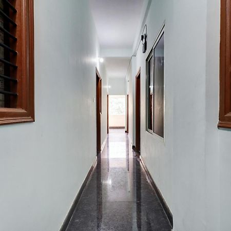 Oyo Pm Hotels Bangalore Luaran gambar